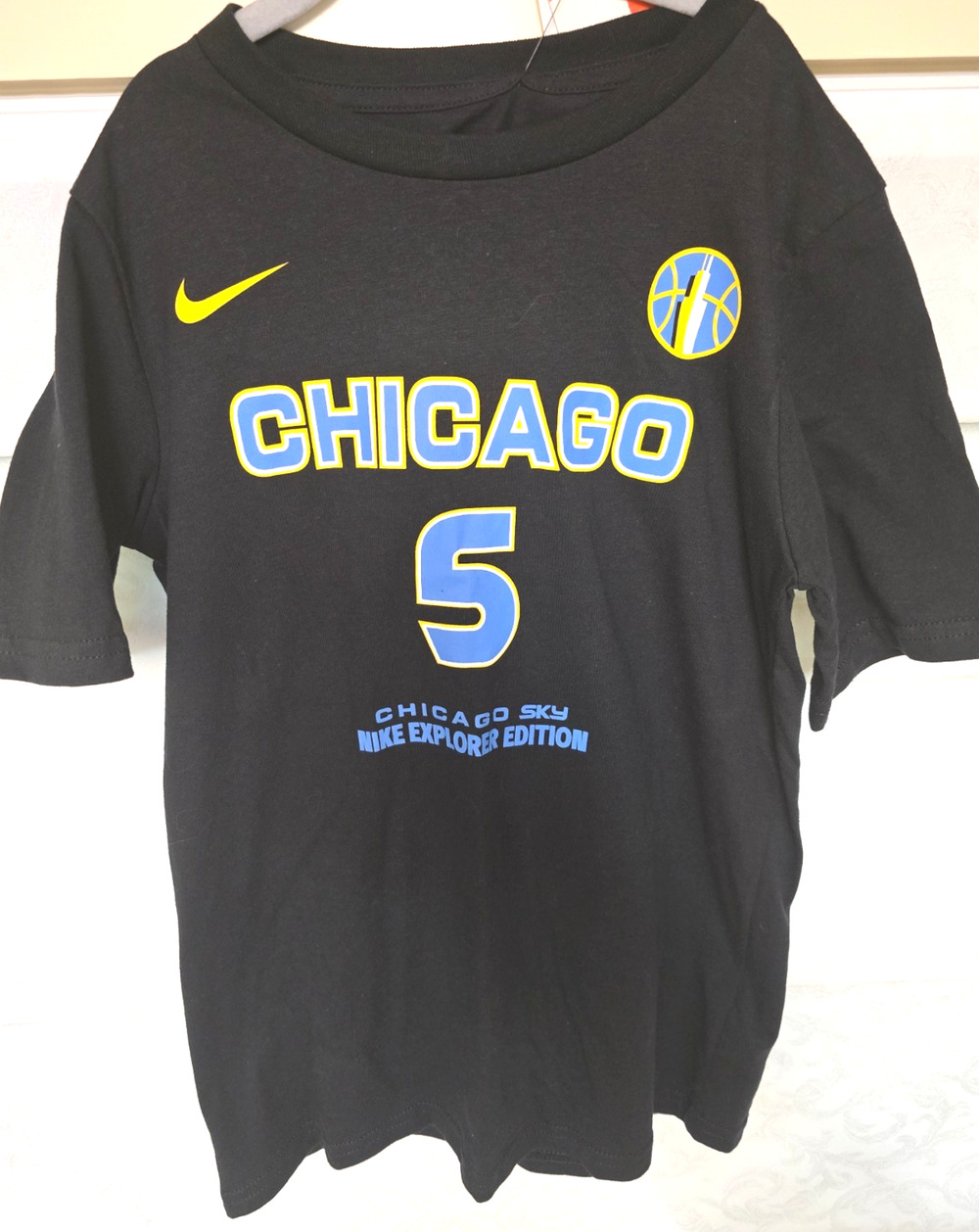 Nike Chicago Sky Angel Reese #5 Shirt Youth M 10/12 Black WNBA Explorer NWT Tee